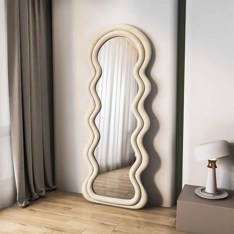 6_feet_standing_mirror_pakisatan
