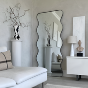 Modern Wavy Full-Length Standing Mirror – Abstract Minimalist Design