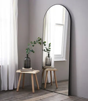 Arched Full-Length Mirror with Stand – Elegant Home Décor