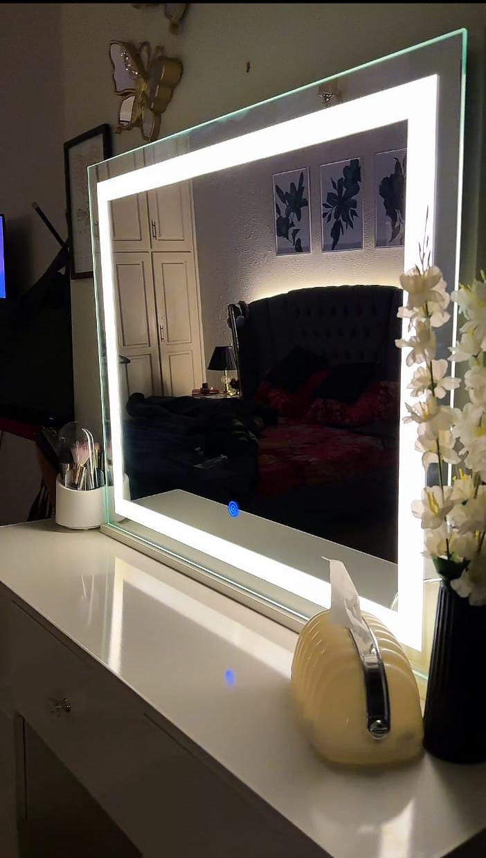 Vanity Lights with Mirror for Elegant Dressing Spaces